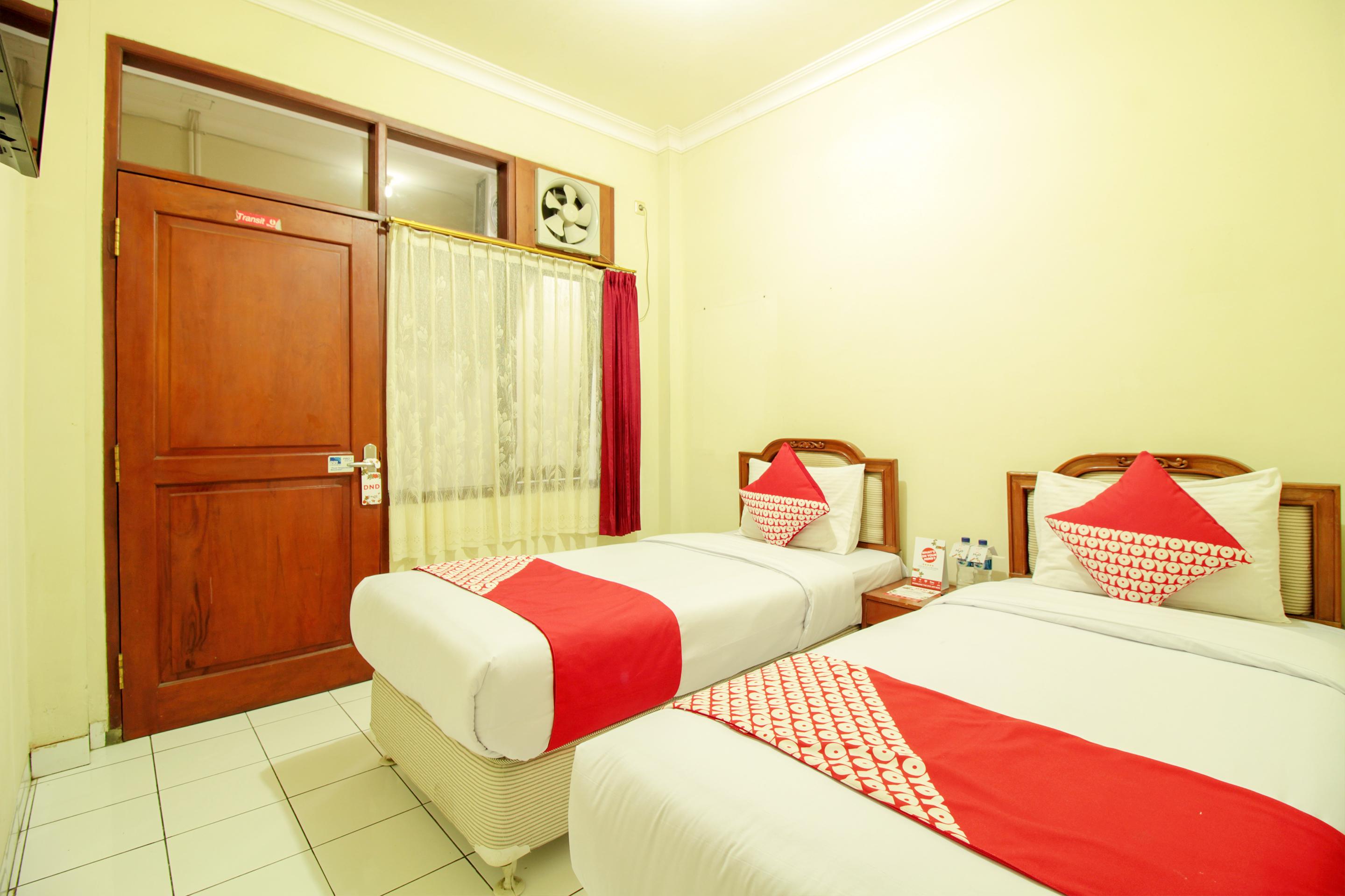 Astria Graha Hotel Bandung Exterior photo