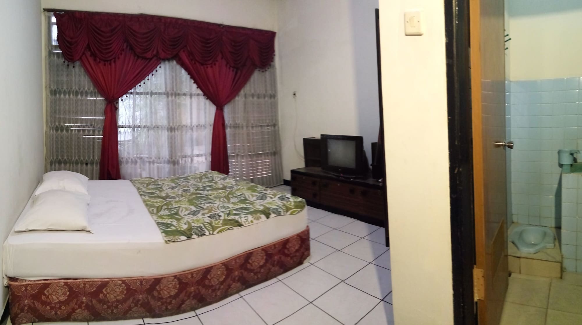 Astria Graha Hotel Bandung Exterior photo